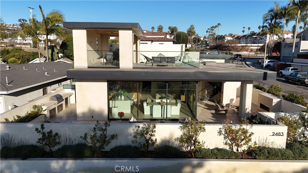 2483 S Ola Vista