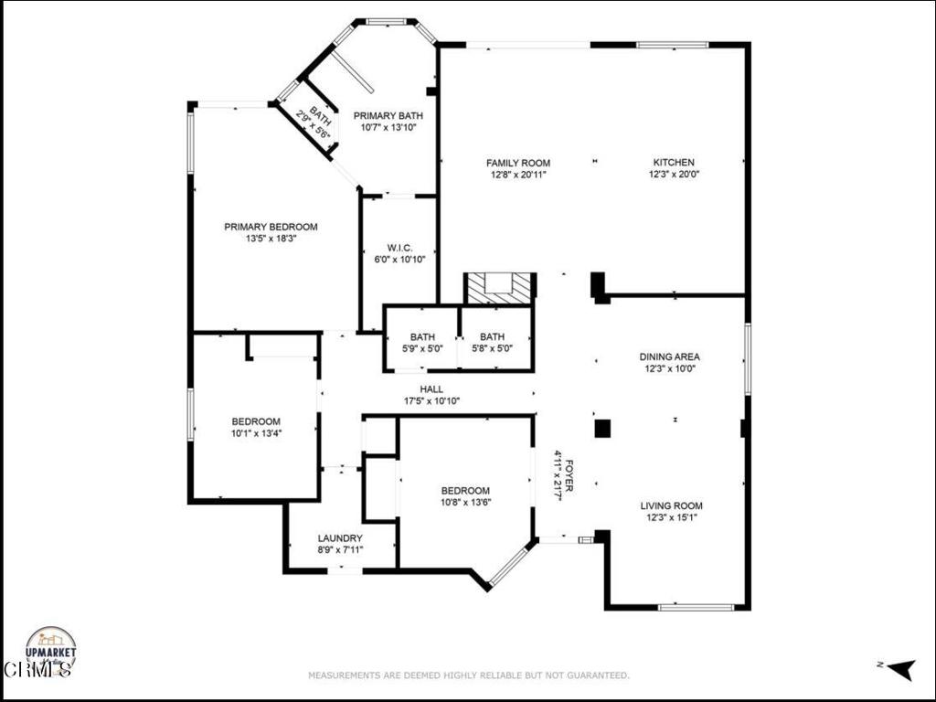 Main image without alt text