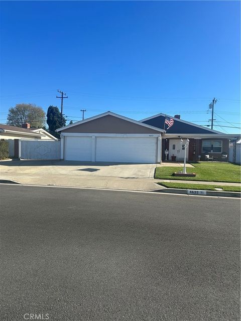 A home in La Mirada