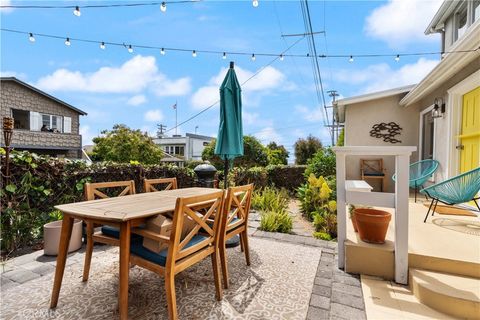 Photo of 31641 2nd Avenue, Laguna Beach, CA 92651 (MLS # OC24212607)