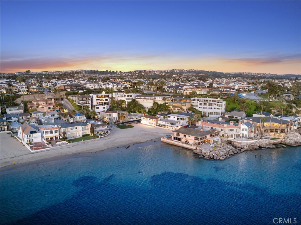 Corona del Mar South of PCH (CDMS) - Residential