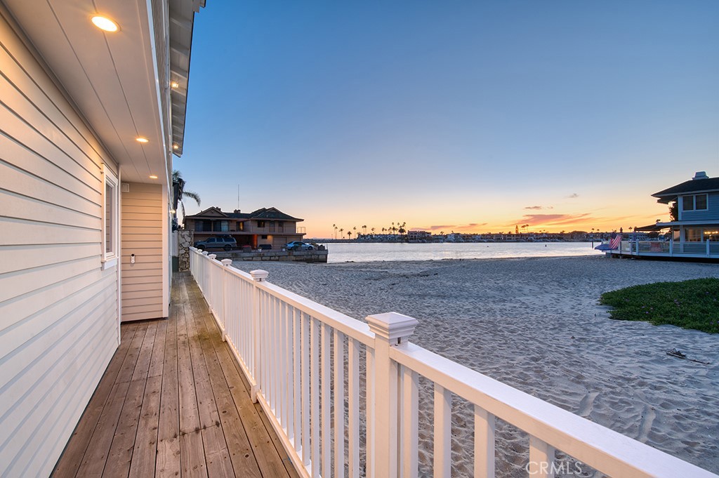 Corona del Mar South of PCH (CDMS) - Residential