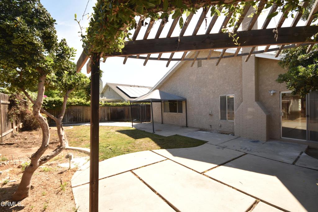 Today Homes 3 - 238107 - Residential Lease