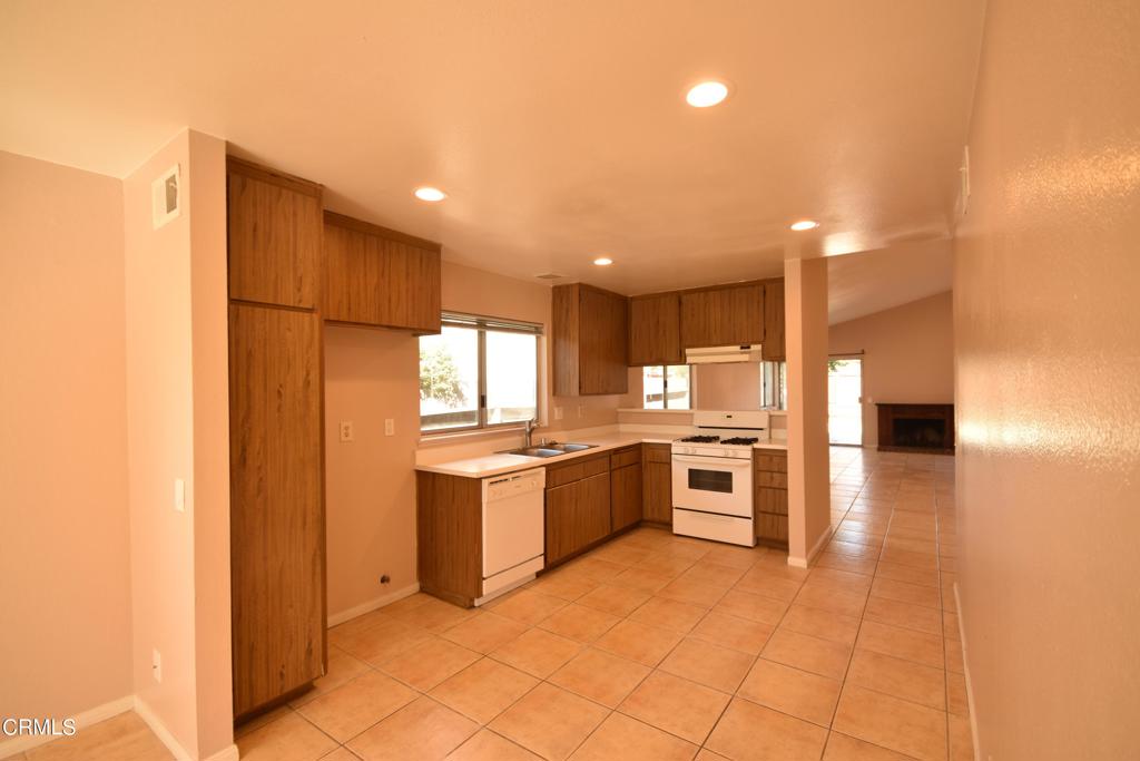 Today Homes 3 - 238107 - Residential Lease