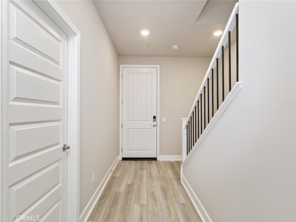 Photo 4 of 46 of 7270 Crystal Drive townhome