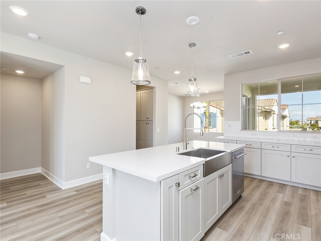Photo 11 of 46 of 7270 Crystal Drive townhome