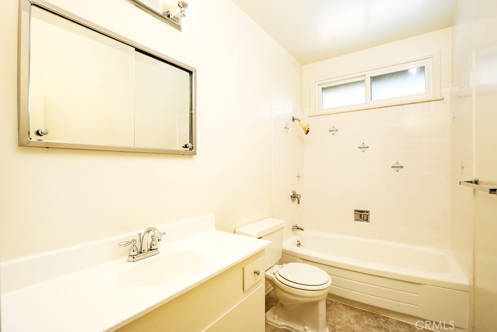 Bolsa Park (BOLS) - Residential