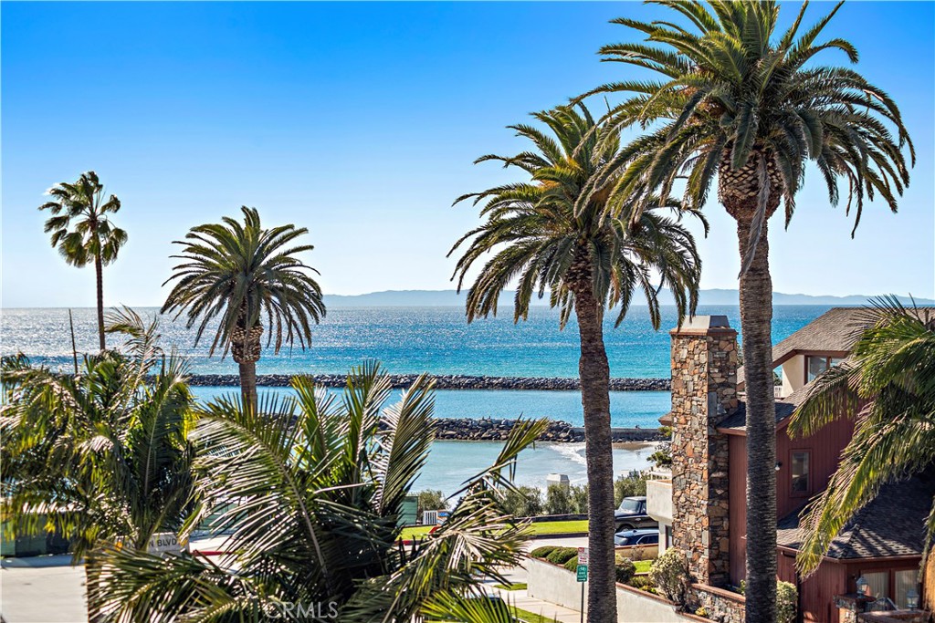 Corona del Mar South of PCH (CDMS) - Residential Lease
