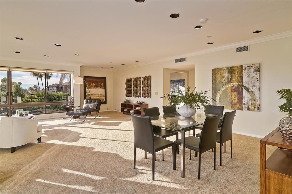 Sunset Views of Downtown & Point Loma! Gorgeous & exceptional home in Banker’s Hill! Elegant 3 bd/2 full baths. One Story Unit with huge beautiful kitchen, granite & recessed lighting throughout, large walk-in closets, separate laundry rm, balcony, & quiet pool/spa w/easy access. Picture windows in living room allow lots of light and air. Home 3 levels about street. Minutes to Mission Hills, Balboa Park, Hillcrest, Downtown, airport, & Spruce St. Bridge! Click on the Virtual Tour for aerial photo/3D! Neighborhoods: Banker's Hill Complex Features: ,, Equipment: Fire Sprinklers, Range/Oven Other Fees: 0 Sewer: Sewer Connected Topography: LL