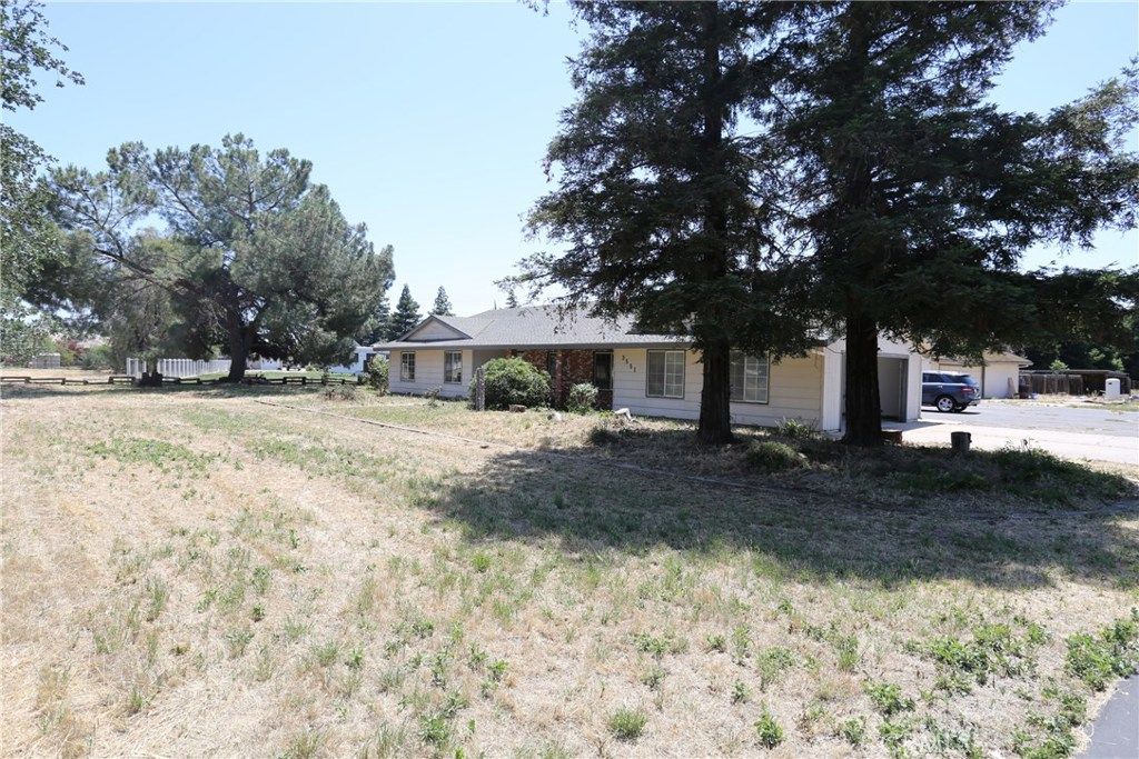 listing image 130727408904210628455