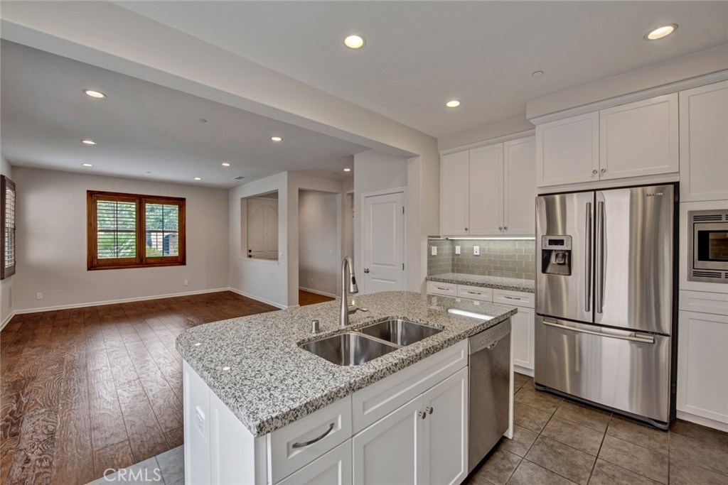 CASERTA (CVCAS) - Residential Lease