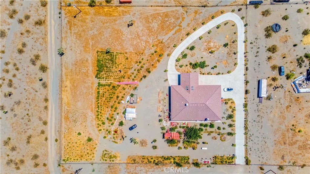 3789 Luna Road