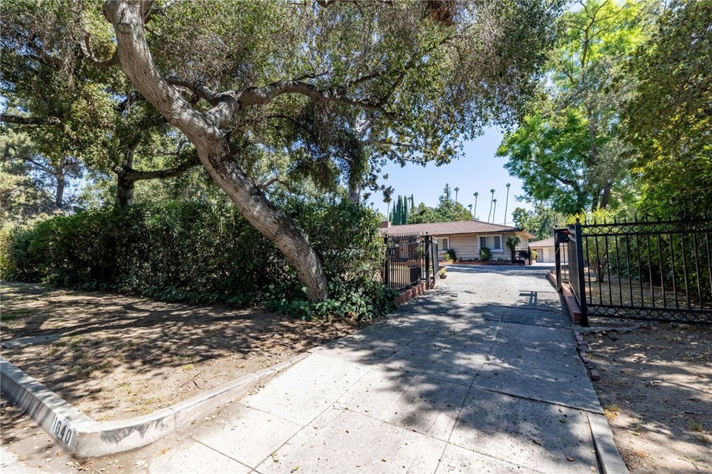 Properties 2 1640 Bedford Road