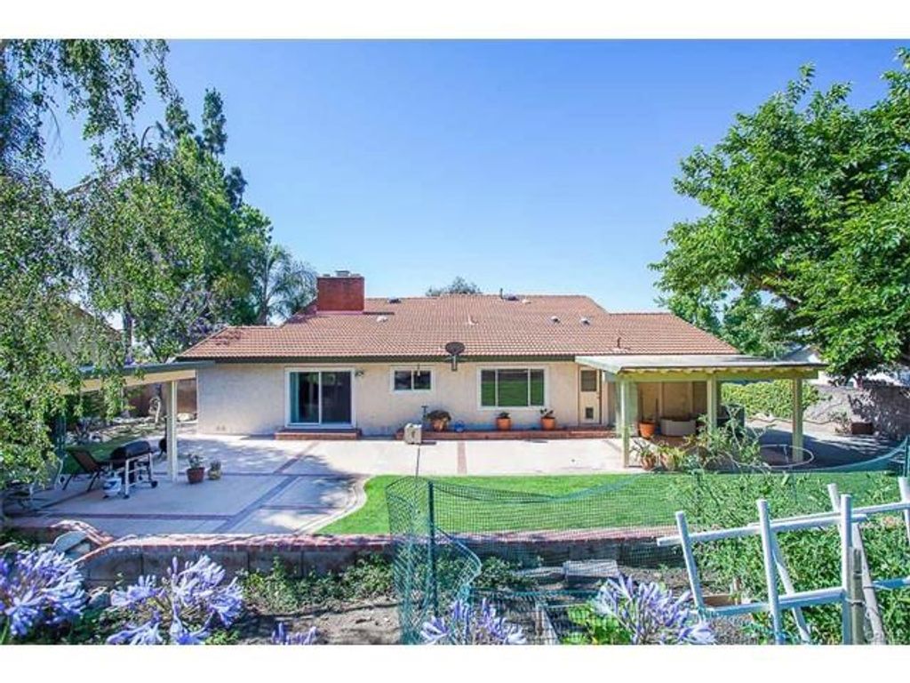 listing image 130723036585896377513