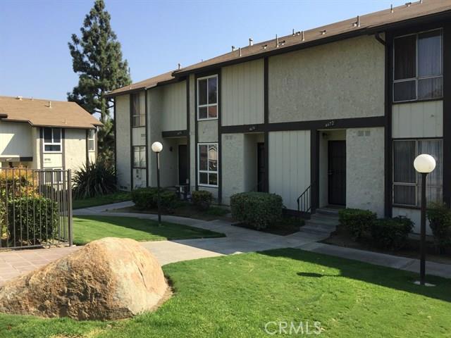 Great Opportunity to live close to Downtown Riverside and be completely secluded. This 3 Bedroom 2.5 Bath Condo is just beautiful! Newer Kitchen remodel, Appliances, Carpet and Paint. Airy and Bright with the perfect patio balcony. Close to the Pool makes it great for entertaining. Also includes attached 2 car garage. If exercise is what you are looking for this condo is located close to Ryan Bonaminio Park and also Mt. Rubidoux walking trails.