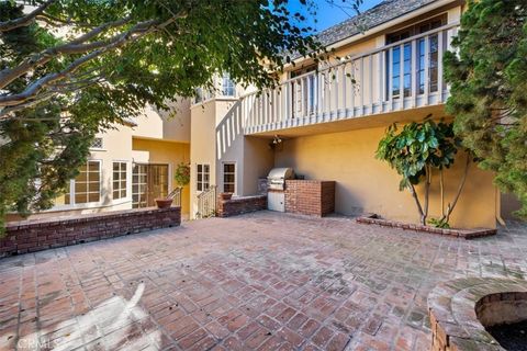 A home in Manhattan Beach