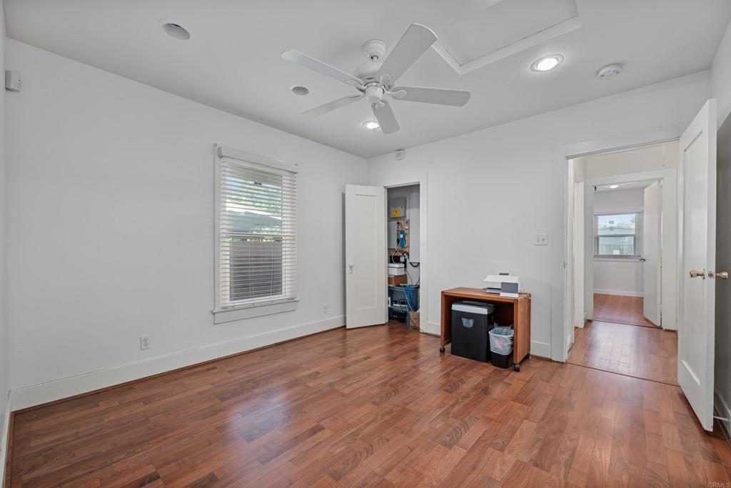 159 W 5th Avenue