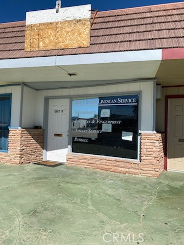 - Commercial Lease
