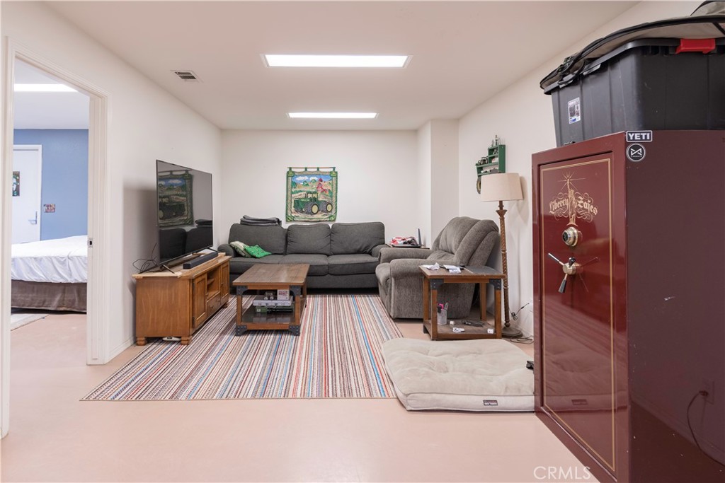 Creston(60) - Residential