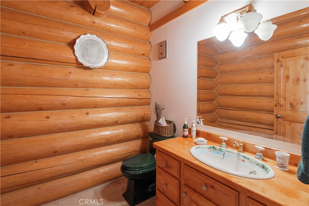 Creston(60) - Residential