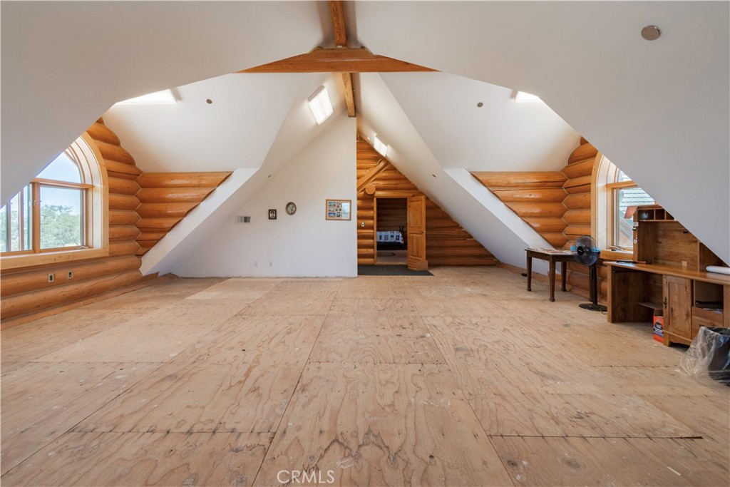 Creston(60) - Residential