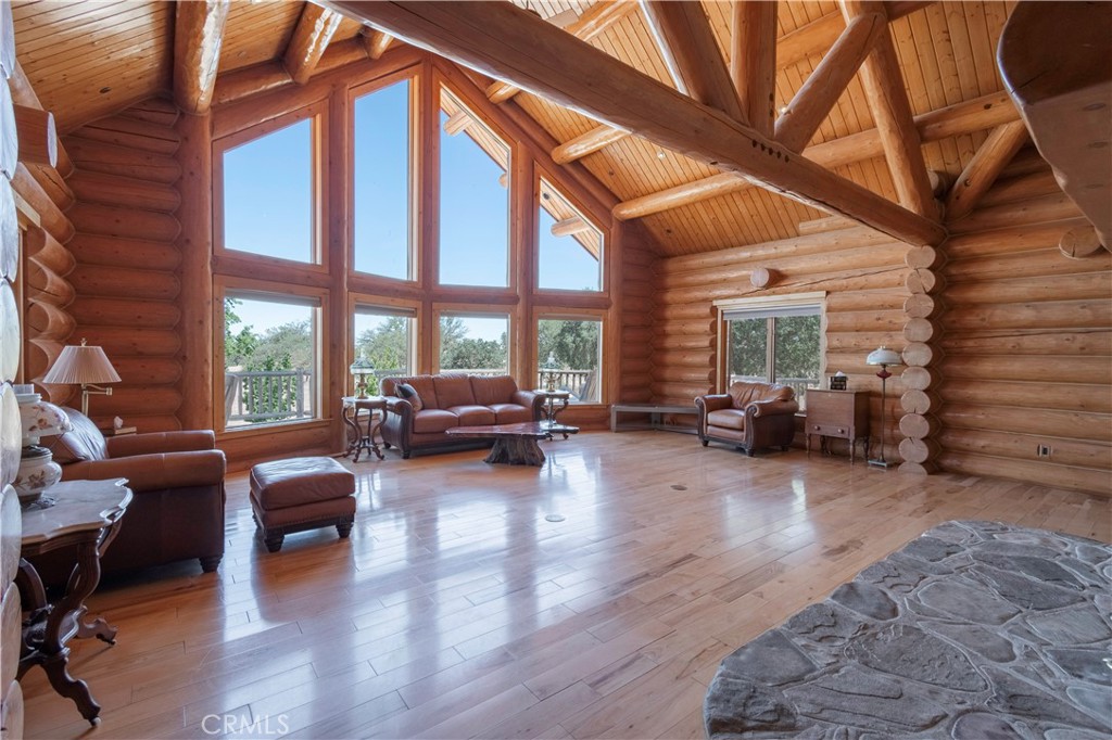 Creston(60) - Residential