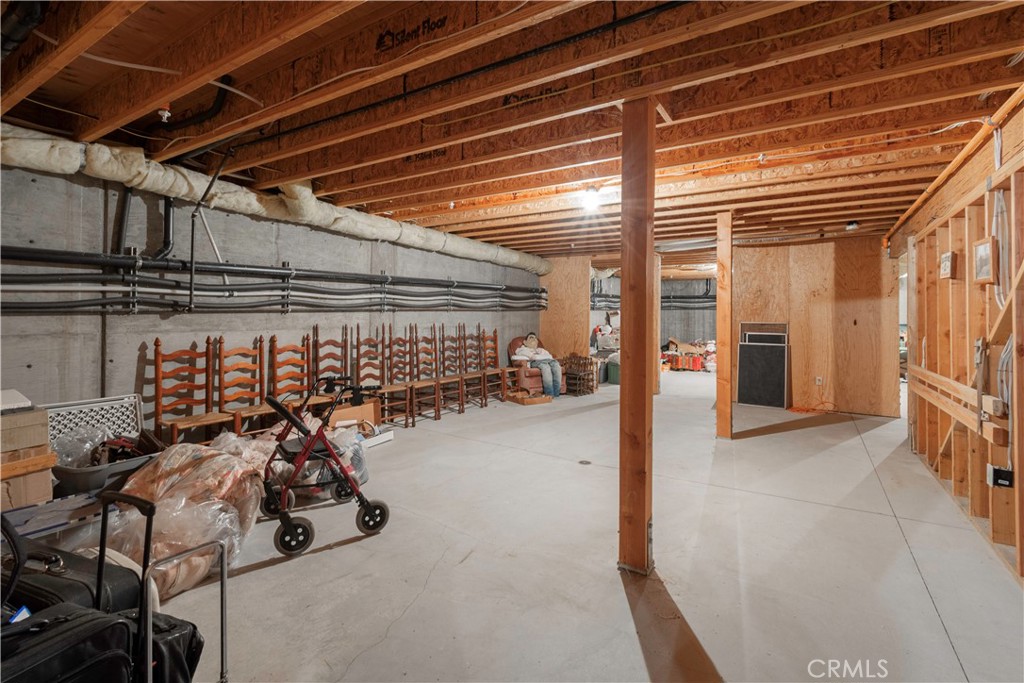 Creston(60) - Residential