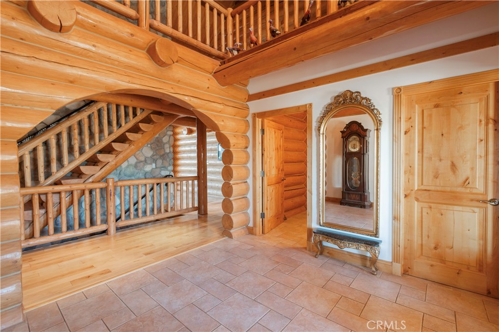 Creston(60) - Residential