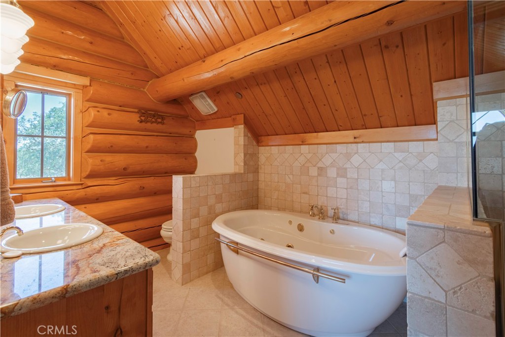 Creston(60) - Residential