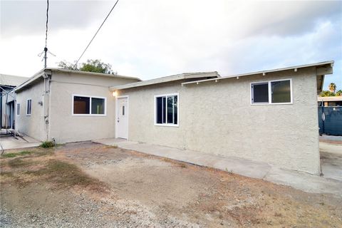 A home in Reseda