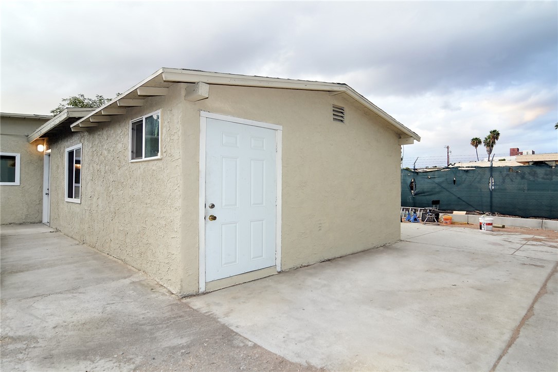 7127 Yolanda Avenue