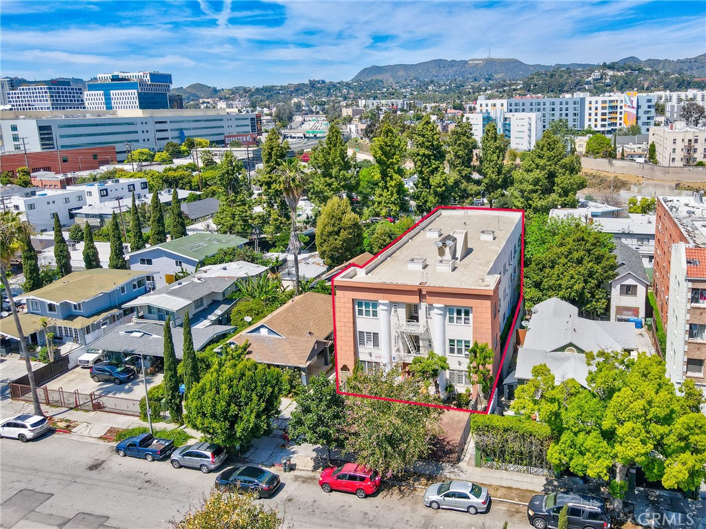 5617 La Mirada Avenue