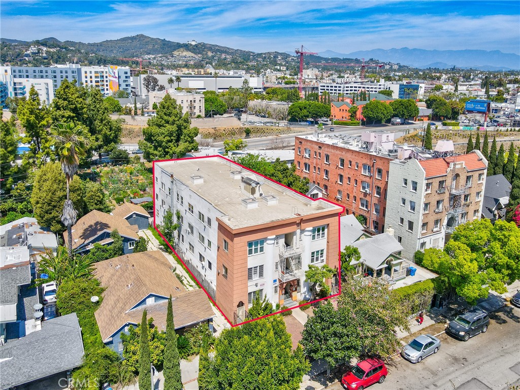 5617 La Mirada Avenue