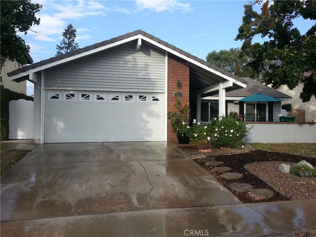 listing image 130725544814031501543