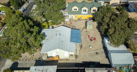 A home in Sunland