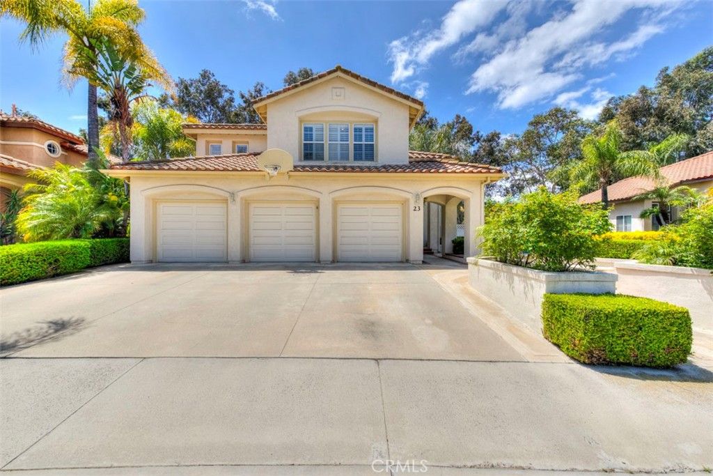 listing image 130726823718598134503