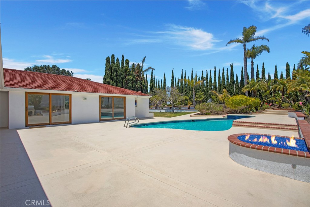 Monarch Bay (MB) - Residential