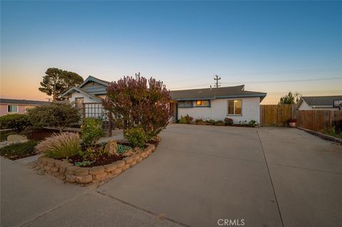 Photo of 868 Millstone Avenue, Santa Maria, CA 93455 (MLS # PI23144215)