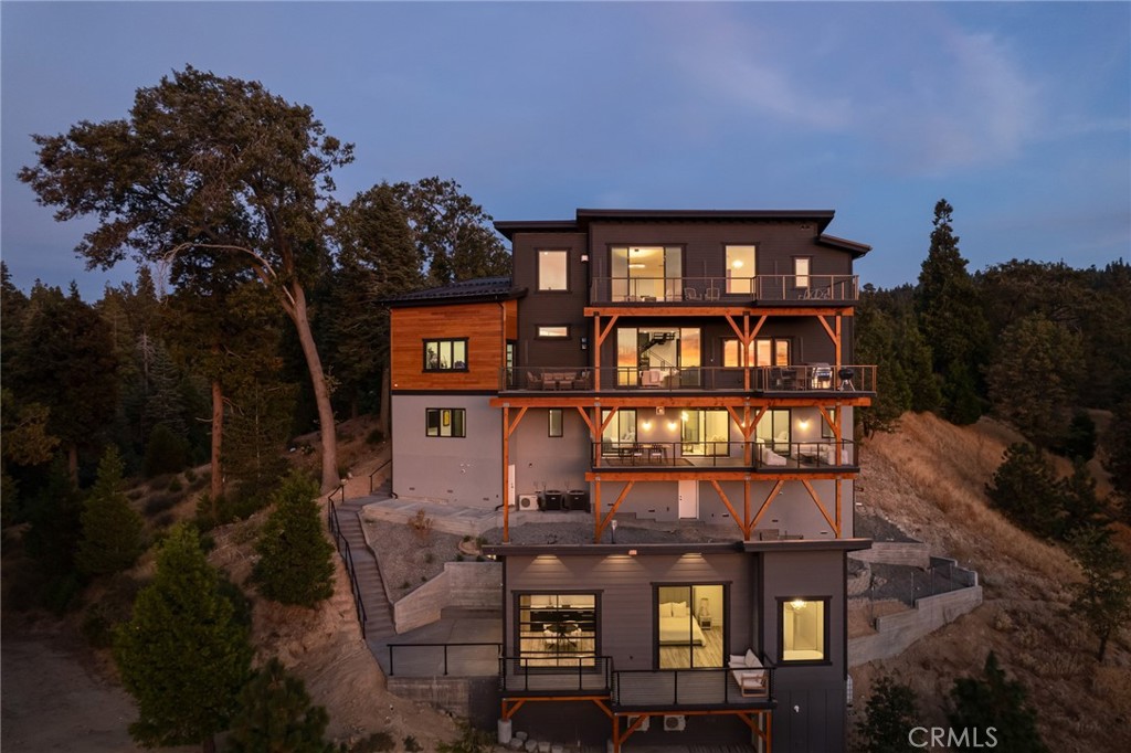 Arrowhead Woods (AWHW) - Residential