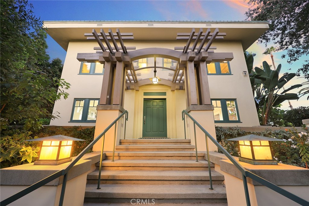 1298 S El Molino Avenue