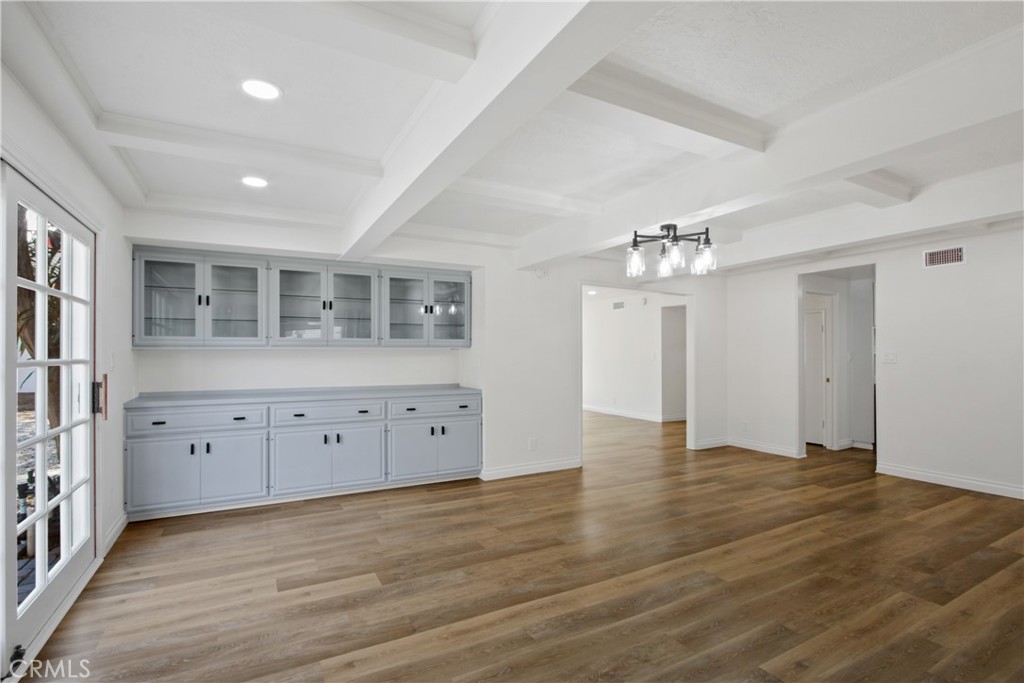 Country Club I (ICC1) - Residential Lease