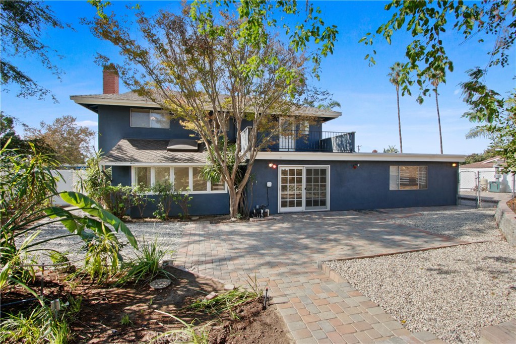 Country Club I (ICC1) - Residential Lease