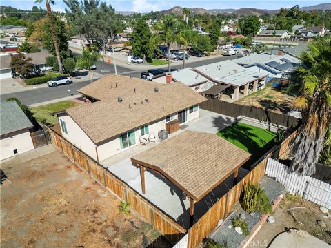 A home in Lake Elsinore