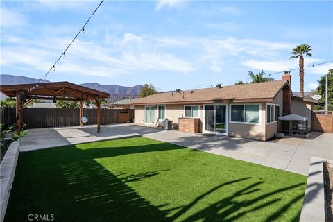 A home in Lake Elsinore