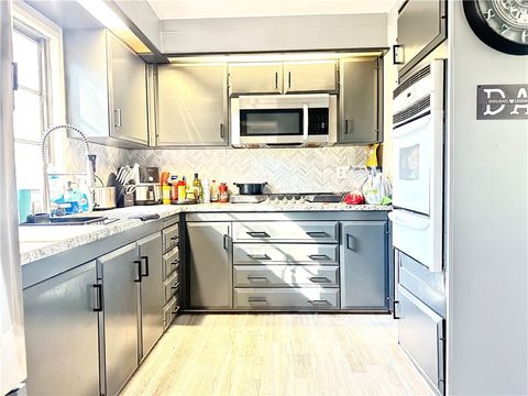 A home in Perris