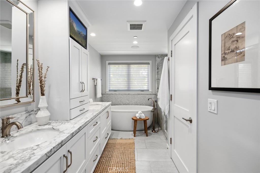 Balboa Peninsula Point (BLPP) - Residential