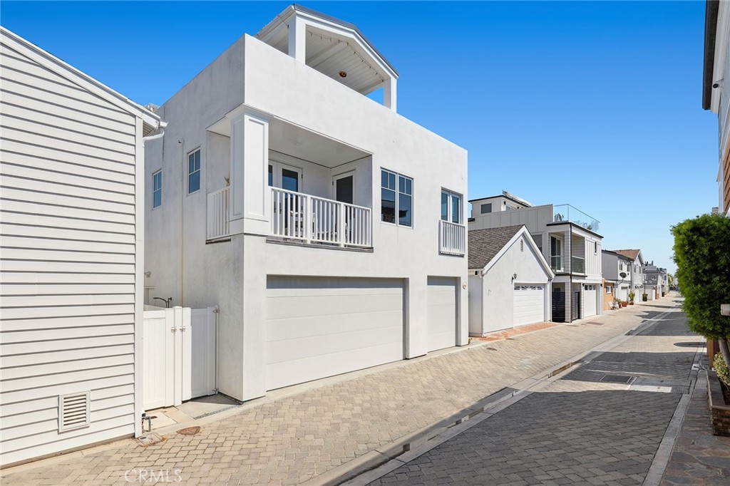 Balboa Peninsula Point (BLPP) - Residential