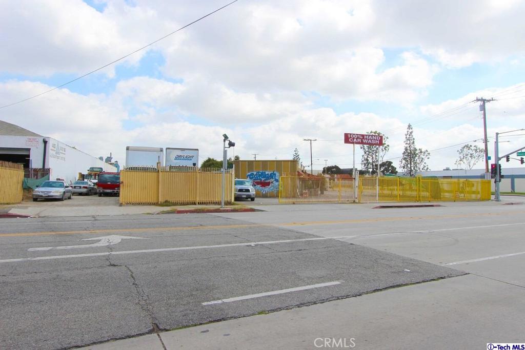 405 E Rosecrans Avenue