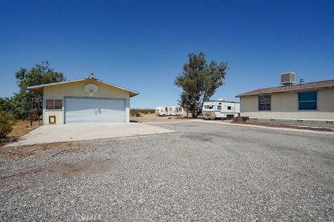 A home in Yermo