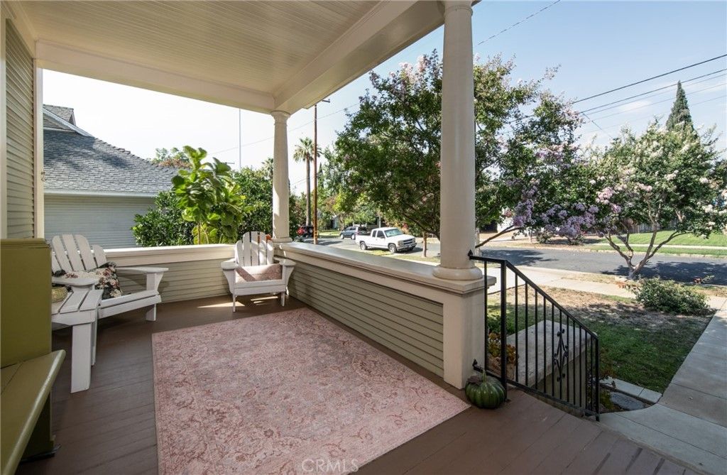 listing image 130725121986602940776